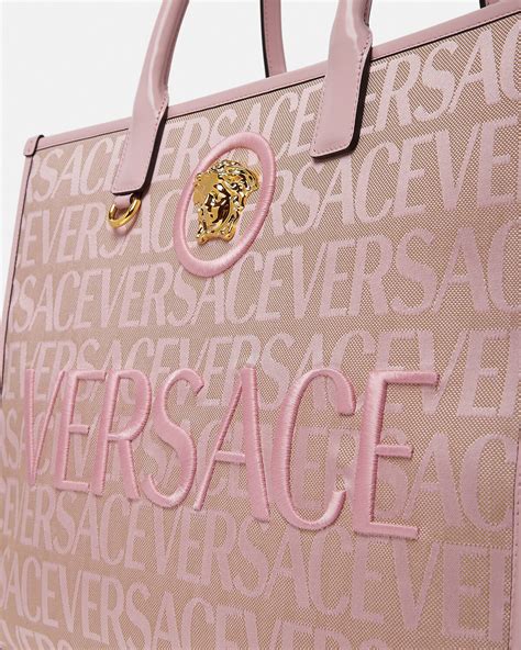 versace online store europe.